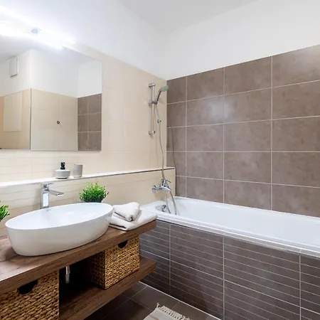 Nova Karolina 아파트